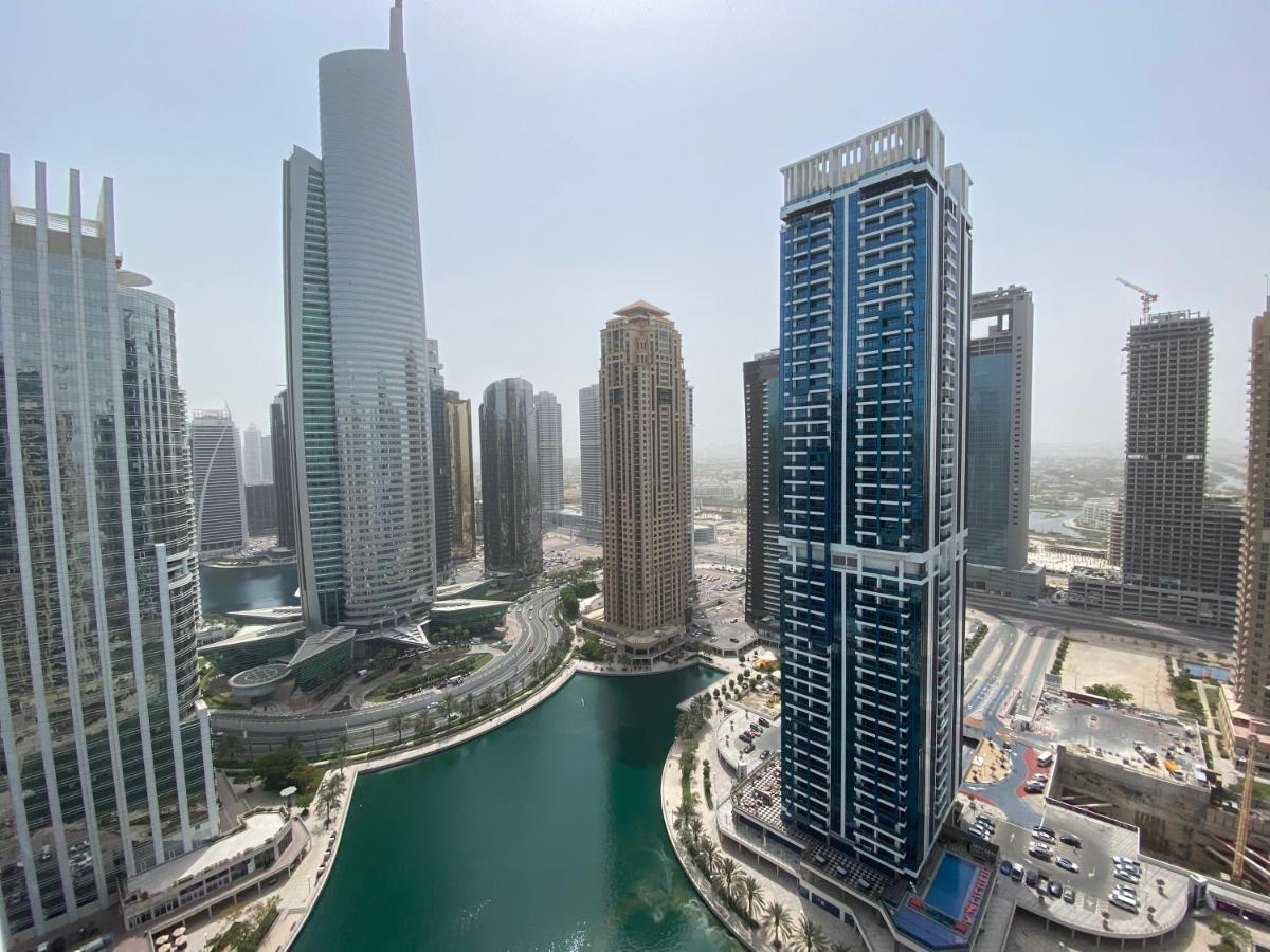 One Bedroom Apartment With Pool & Gym Near Marina Dubai Exterior foto